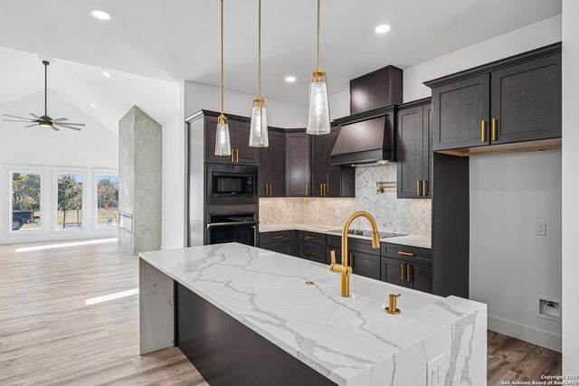 510 Conner Court, Kerrville, TX 78028