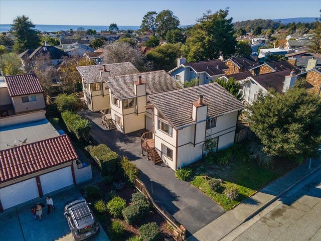 2122 Penasquitas Drive, Aptos, CA 95003