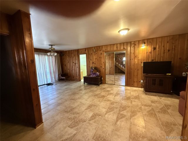 825 GOLDWIRE Street, Birmingham, AL 35204