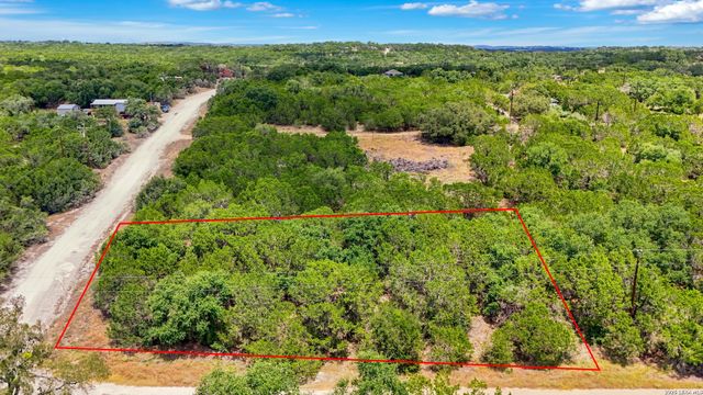 136 Angus Trl, Spring Branch, TX 78070