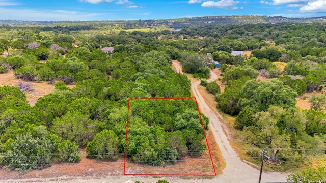 136 Angus Trl, Spring Branch, TX 78070