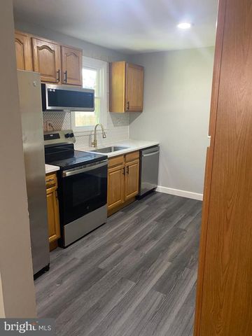 452 GRAYTHORN RD, Middle River, MD 21220