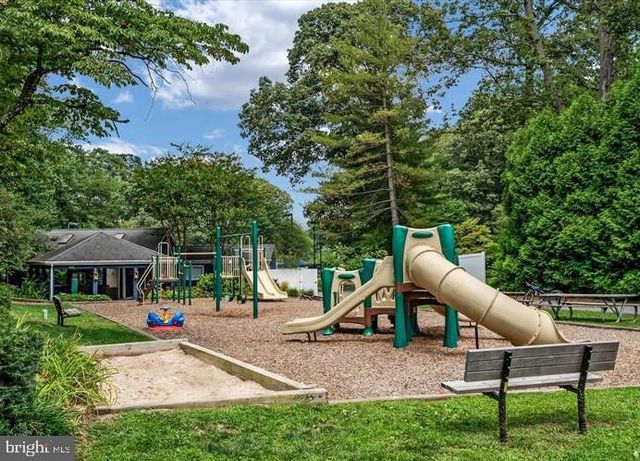 454 FAIROAK DR, Severna Park, MD 21146