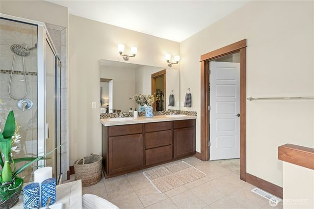 429 203rd Place SE, Bothell, WA 98012