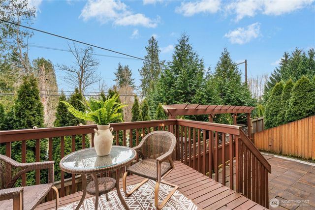 429 203rd Place SE, Bothell, WA 98012