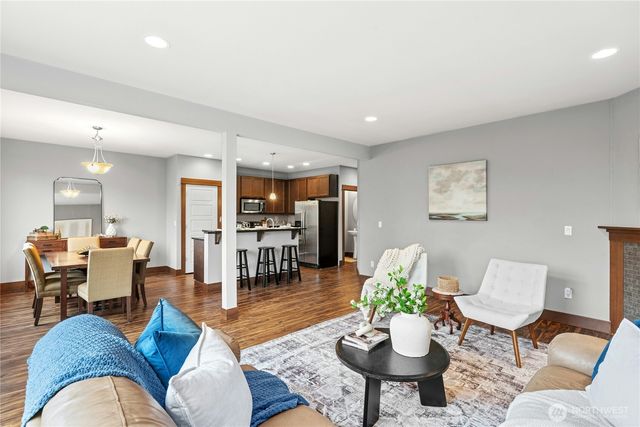 429 203rd Place SE, Bothell, WA 98012