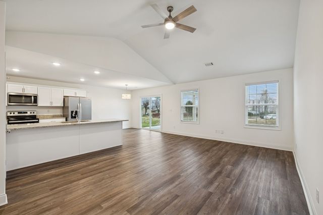 3254 Sofia Ln, Springfield, TN 37172