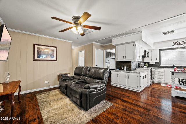 25421 S OHIO Court, Sun Lakes, AZ 85248