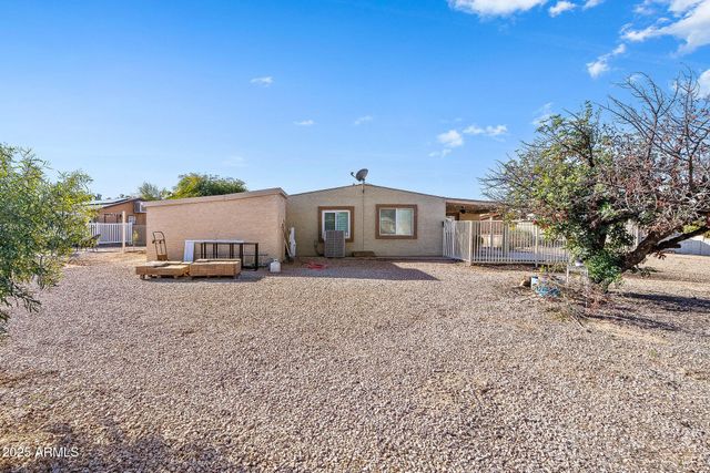 25421 S OHIO Court, Sun Lakes, AZ 85248