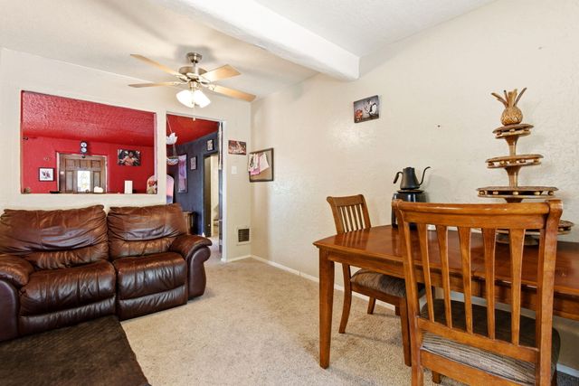 314 49th Street NW, Albuquerque, NM 87105