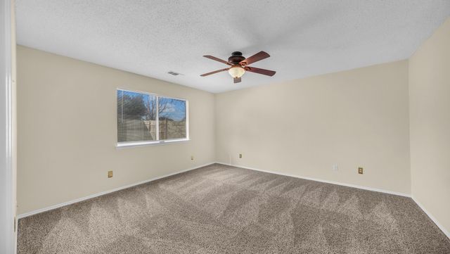 1100 Miles Avenue, Burleson, TX 76028