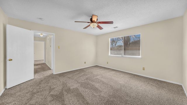 1100 Miles Avenue, Burleson, TX 76028