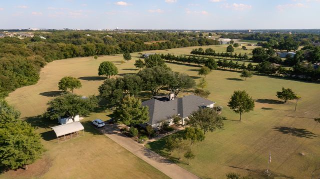 3840 Blackchamp Road, Midlothian, TX 76065