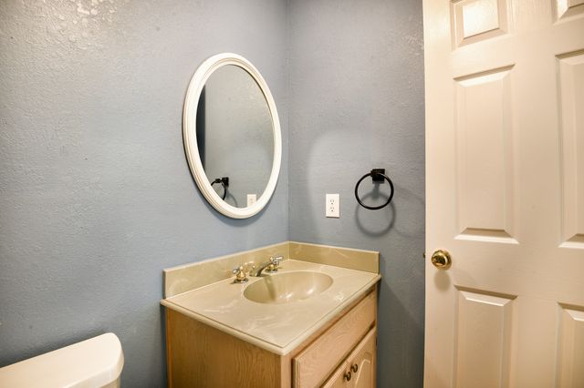 3840 Blackchamp Road, Midlothian, TX 76065