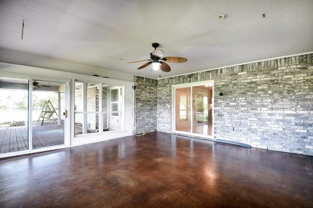 3840 Blackchamp Road, Midlothian, TX 76065
