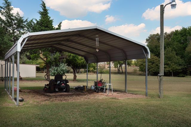 3840 Blackchamp Road, Midlothian, TX 76065