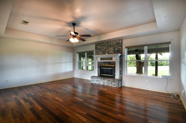 3840 Blackchamp Road, Midlothian, TX 76065