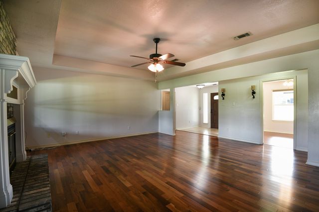 3840 Blackchamp Road, Midlothian, TX 76065