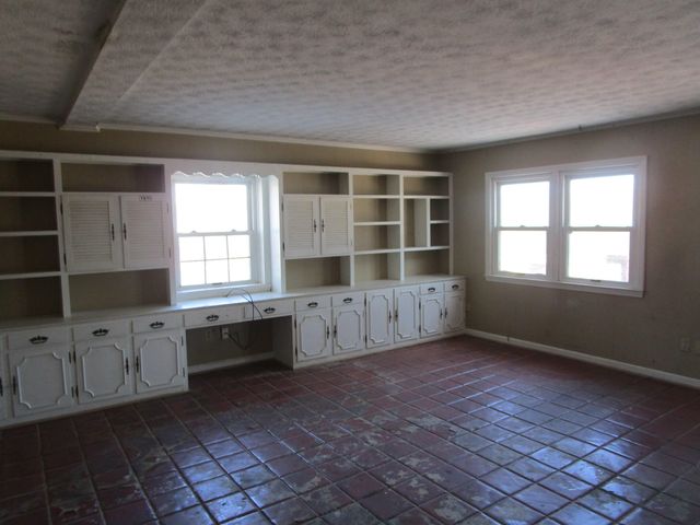 403 N First Street, Burgin, KY 40310