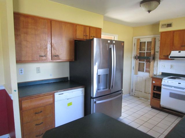 403 N First Street, Burgin, KY 40310