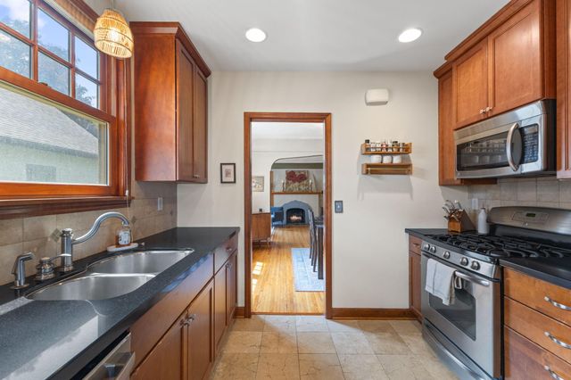4849 Portland Avenue, Minneapolis, MN 55417