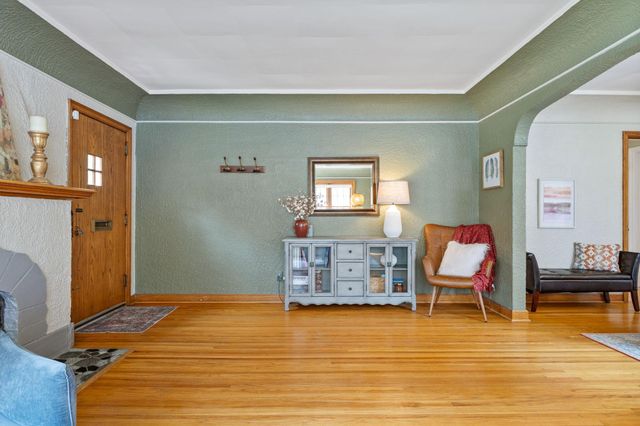4849 Portland Avenue, Minneapolis, MN 55417