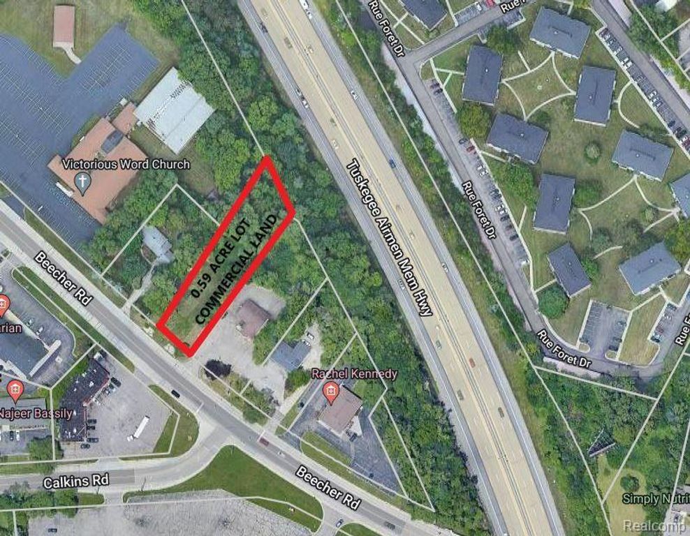 3528 BEECHER Road, Flint Twp, MI 48532