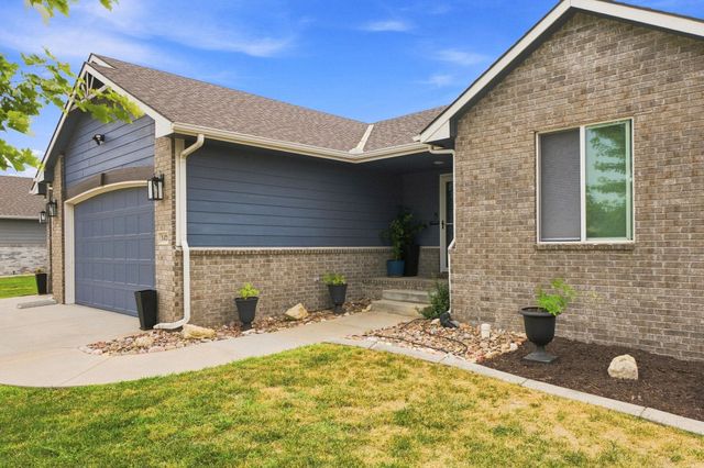 1428 N Aster St, Andover, KS 67002