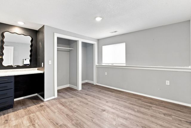 1428 N Aster St, Andover, KS 67002