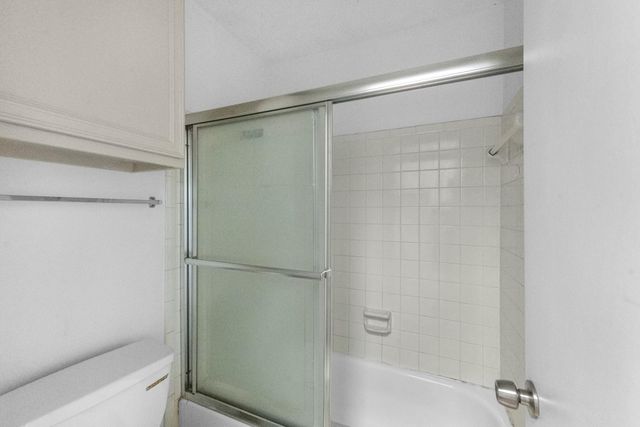 18800 Egret Bay Boulevard 804, Webster, TX 77058