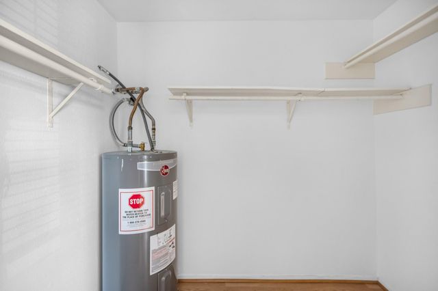 18800 Egret Bay Boulevard 804, Webster, TX 77058