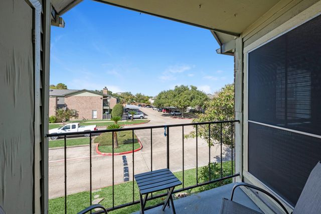 18800 Egret Bay Boulevard 804, Webster, TX 77058