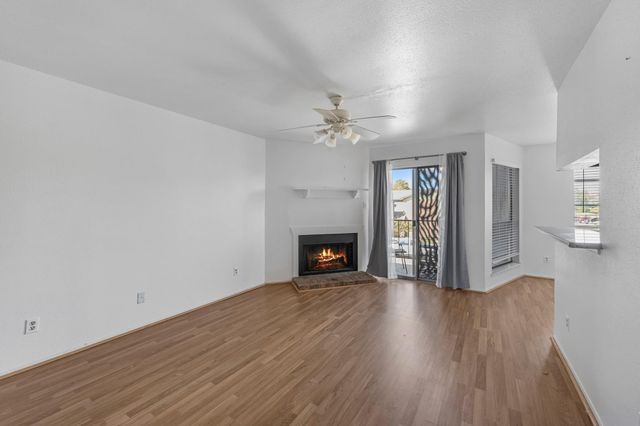 18800 Egret Bay Boulevard 804, Webster, TX 77058