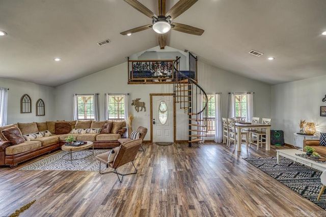 18659 & 18607 N US-65, Saint Joe, AR 72675