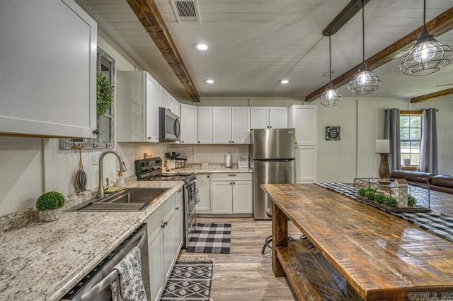 18659 & 18607 N US-65, Saint Joe, AR 72675