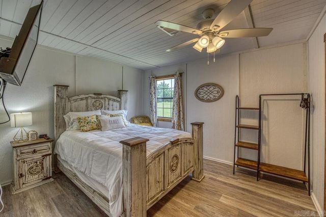 18659 & 18607 N US-65, Saint Joe, AR 72675