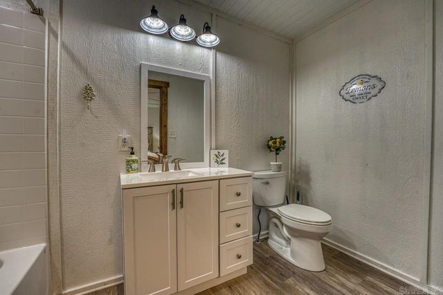 18659 & 18607 N US-65, Saint Joe, AR 72675