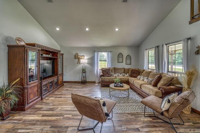 18659 & 18607 N US-65, Saint Joe, AR 72675