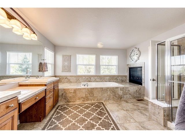 10634 Amesbury Way, Highlands Ranch, CO 80126