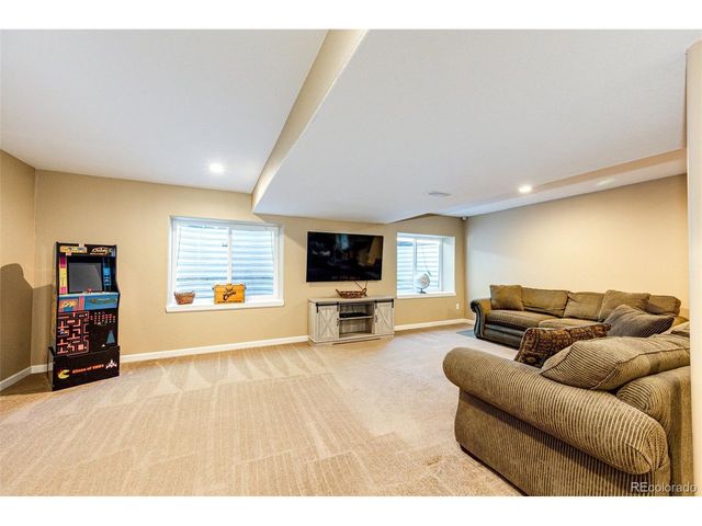 10634 Amesbury Way, Highlands Ranch, CO 80126