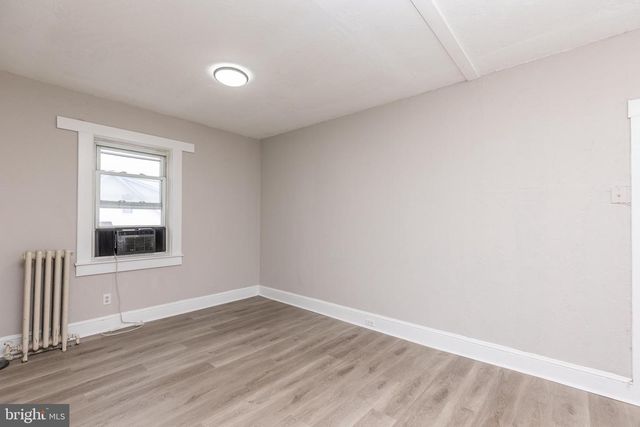 17 2ND AVE, Baltimore, MD 21225