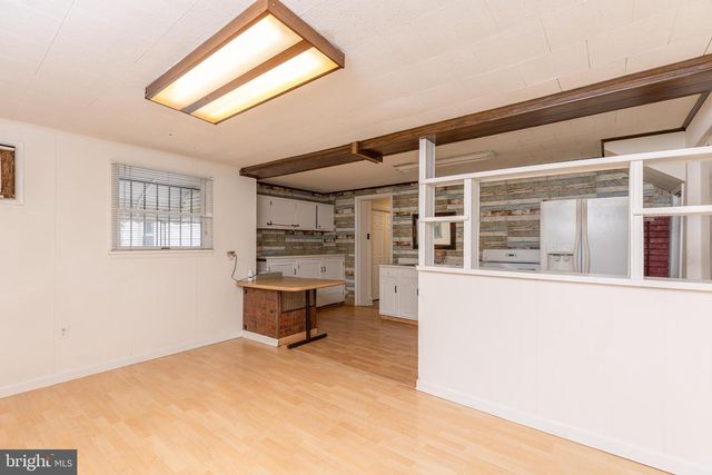 17 2ND AVE, Baltimore, MD 21225