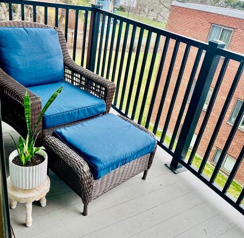 300 Governors Dr 21, Winthrop, MA 02152