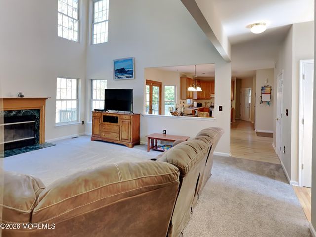 33 Mill Pond Road, Jackson, NJ 08527