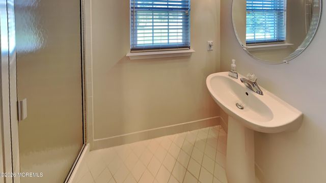 33 Mill Pond Road, Jackson, NJ 08527