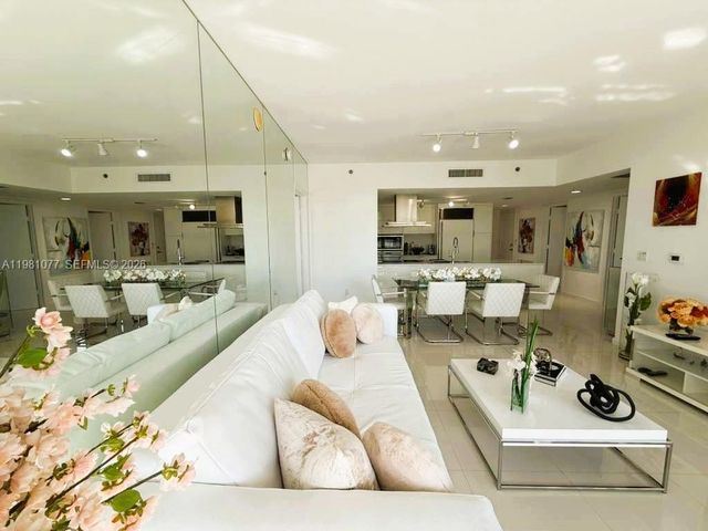 495 Brickell Ave 511, Miami, FL 33131