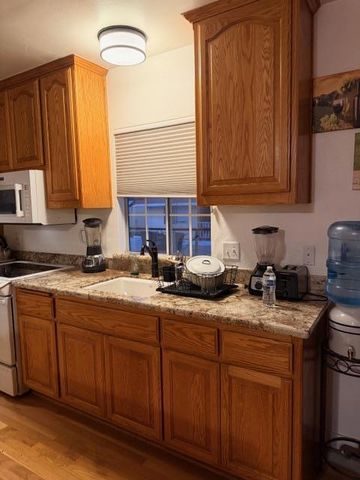 1421 K Street, San Miguel, CA 93451