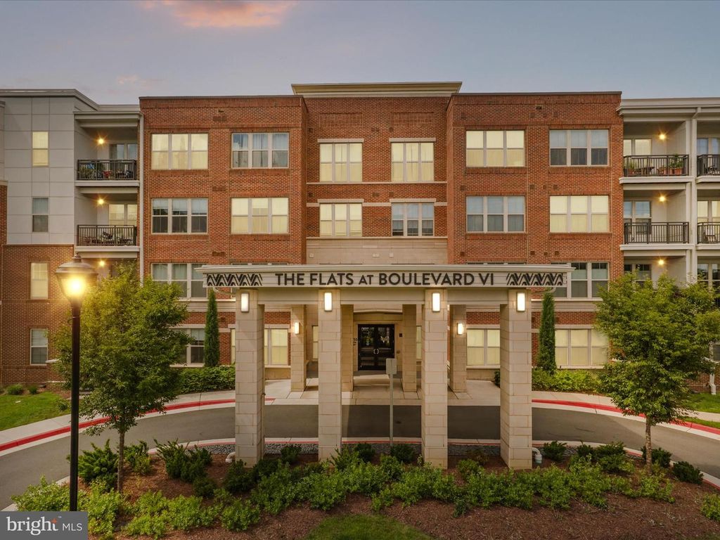 10755 FAIRGROUNDS DR #223, Fairfax, VA 22030