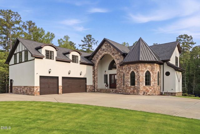 222 American Court, Apex, NC 27523