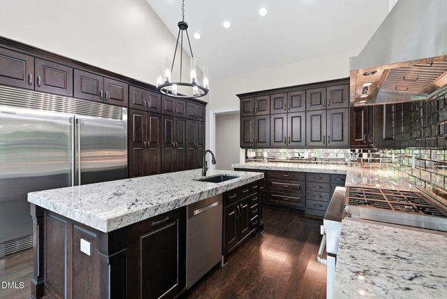 222 American Court, Apex, NC 27523